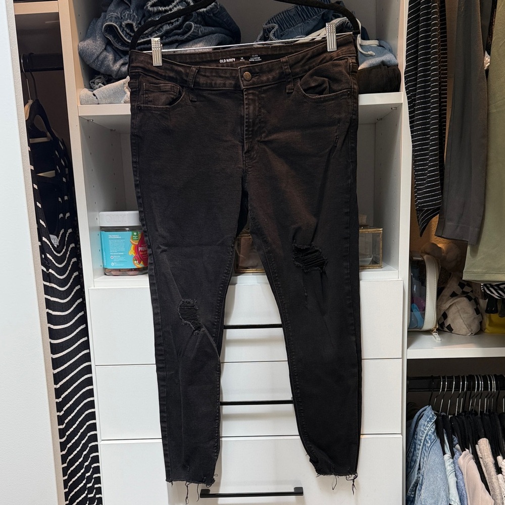 Olive & Oak Black Skinny Distressed Jeans